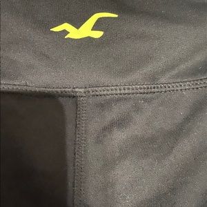 Hollister cris cross side capris